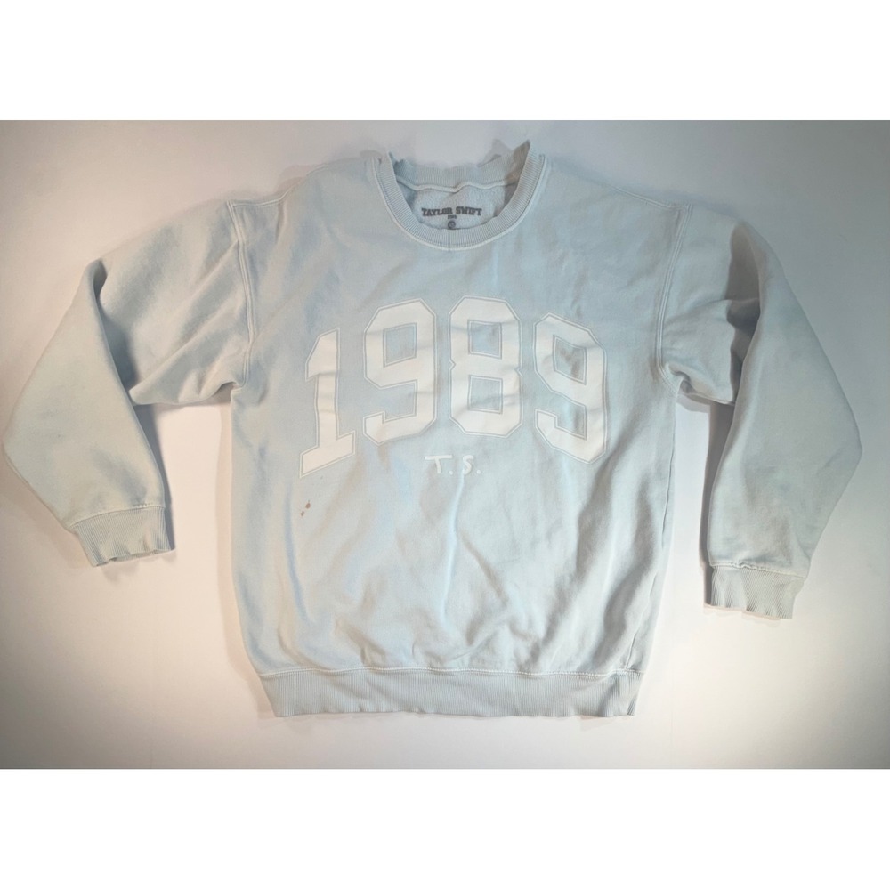 Taylor Swift 1989 TV Light Blue Crewneck Sweatshirt XS Official Merch T.S.